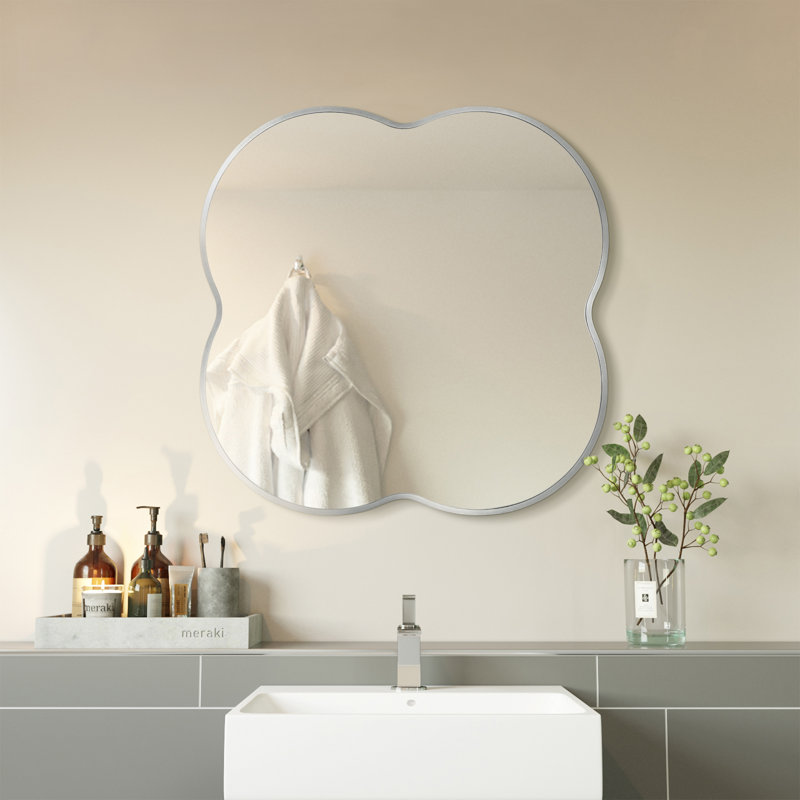 Miroir mural Ertugrul, Argent, 24 po x 24 po