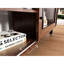 Console de télévision en bois de noyer avec portes coulissantes, prises de courant et support de rangement Mid-Century de luxe en noyer, 2 ports AC, portes