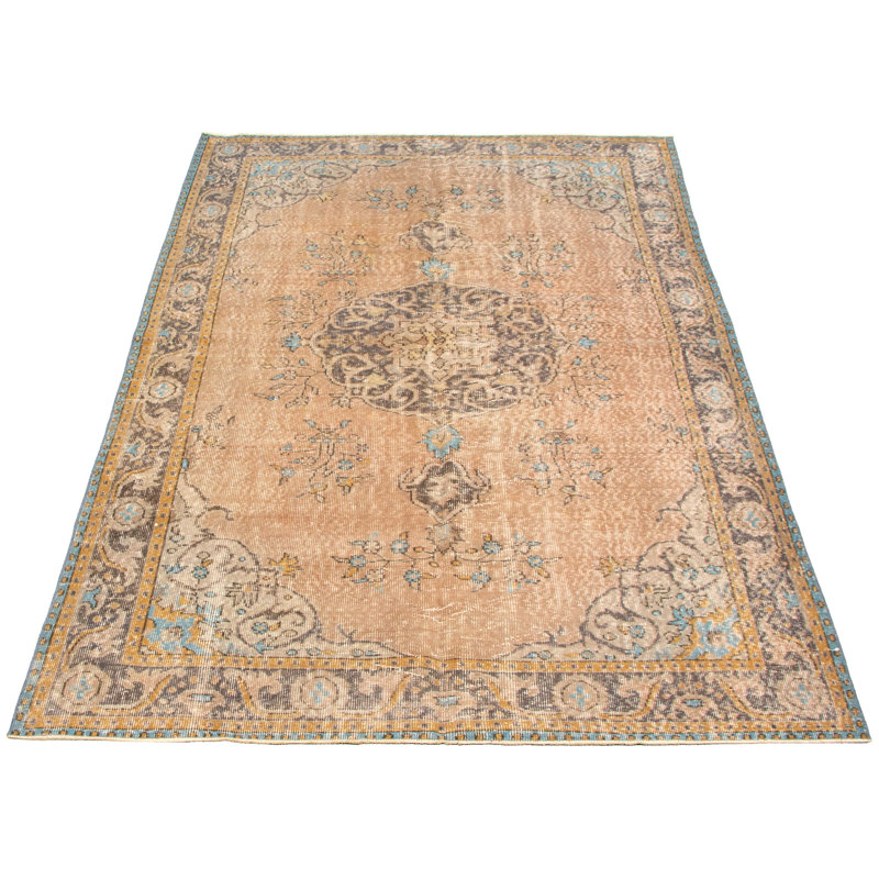 Tapis unique en laine brun clair 5 pi 11 po x 9 pi 6 po One Age of a Kind Leoine