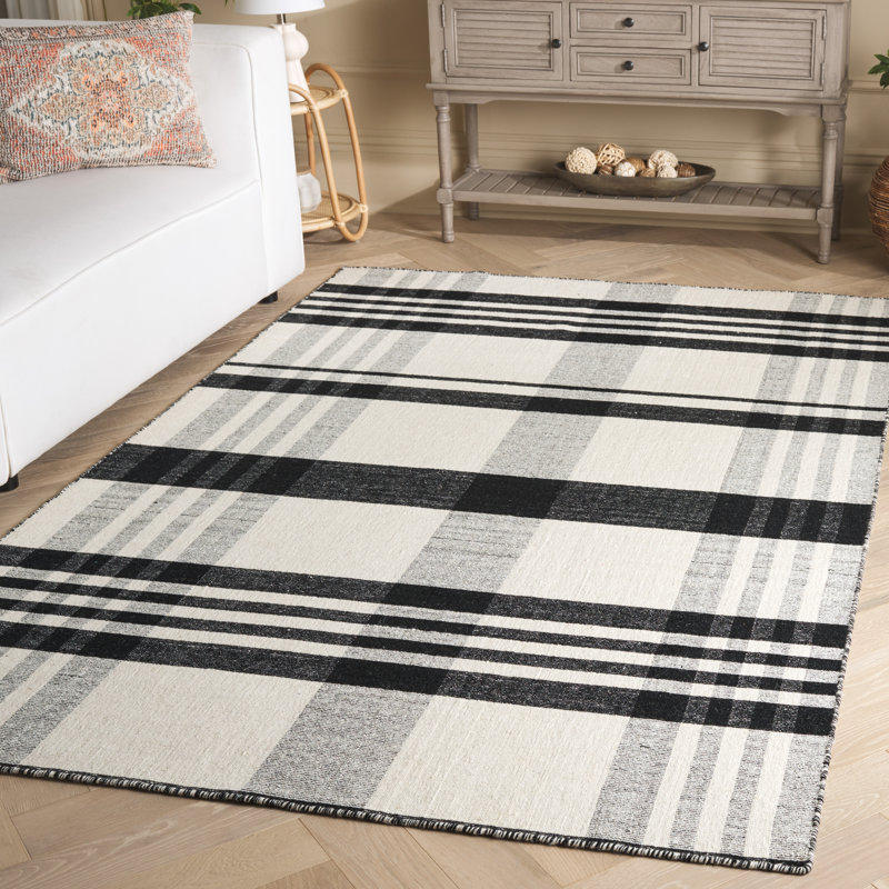 Striped Kilim 902 Hand Loomed 80% Wool; 20% Cotton Plaid Rug, Rectangle 3' x 5'