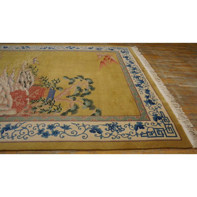 Light Yellow Color Antique Artistic Scenic Design Chinese Deco Rug