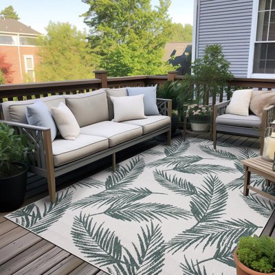 Benavidez Reversible Tropical Green/Ivory Indoor&Outdoor Area Rug