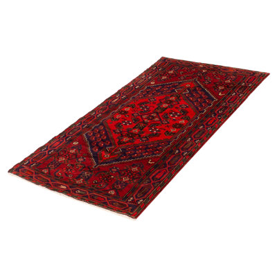 Tapis rouge Andelz 4 pi 0 po x 7 pi 0 po