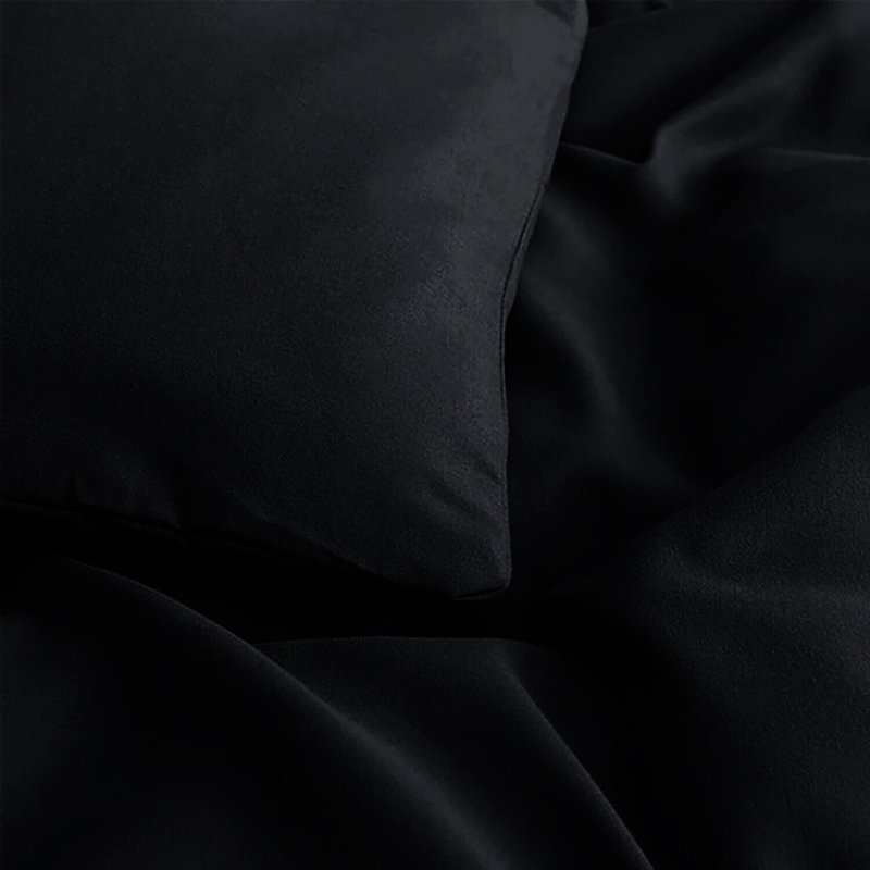 Premium 4-Piece Microfiber Duvet Cover Complete Set, Black, Double Duvet Cover Set + 3 Additional Pieces
