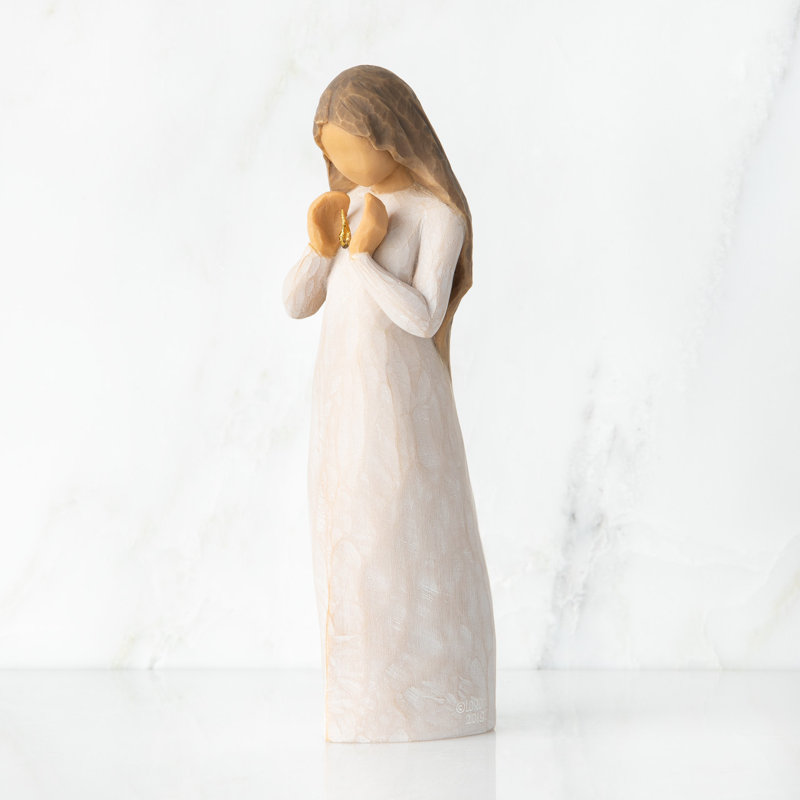 Saule toujours en mémoire, mains entourant une petite flamme dorée, figurine en résine