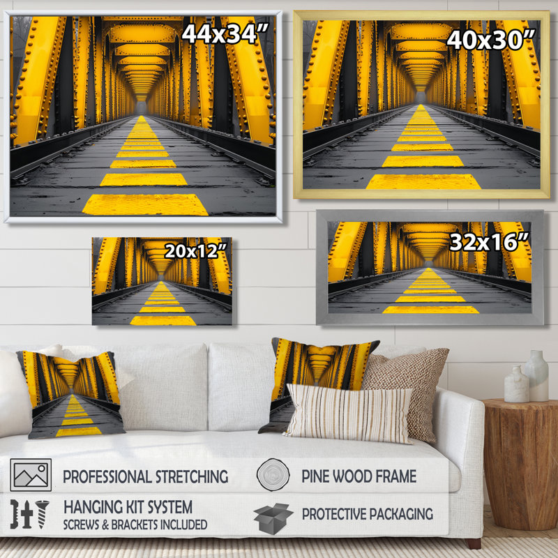 Art mural jaune et noir avec pont symphonique II - Ponts, Toile avec cadre flottant brun, H 24 po x l 32 po x P 1 po