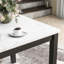 Ensemble de table de salle à manger moderne 5 pièces en faux marbre et velours, idéal pour les réunions de famille