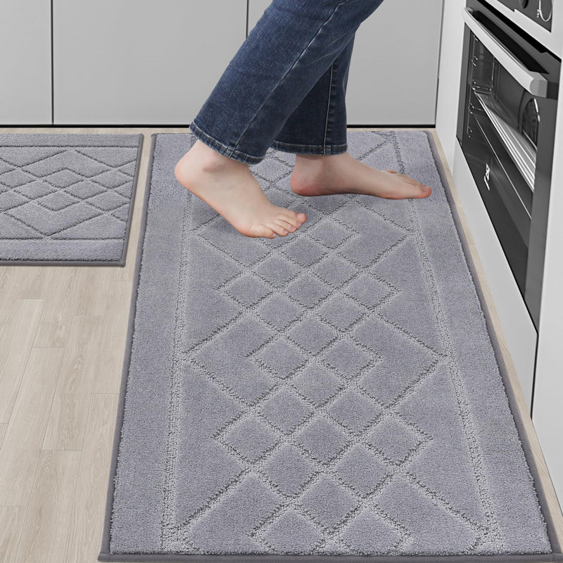 Leonardtown Non-Skid Kitchen Mat, Grey