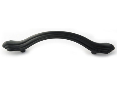 Venetian 3 1/2" Center to Center Arch Pull