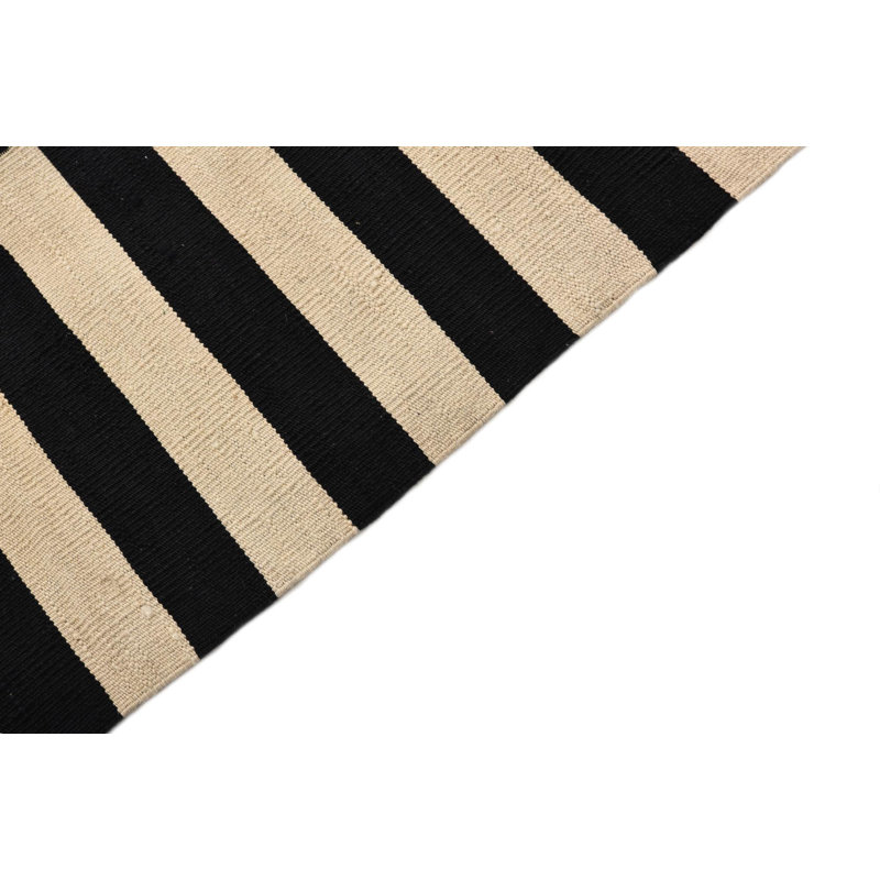 Tapis noir et blanc Newsom