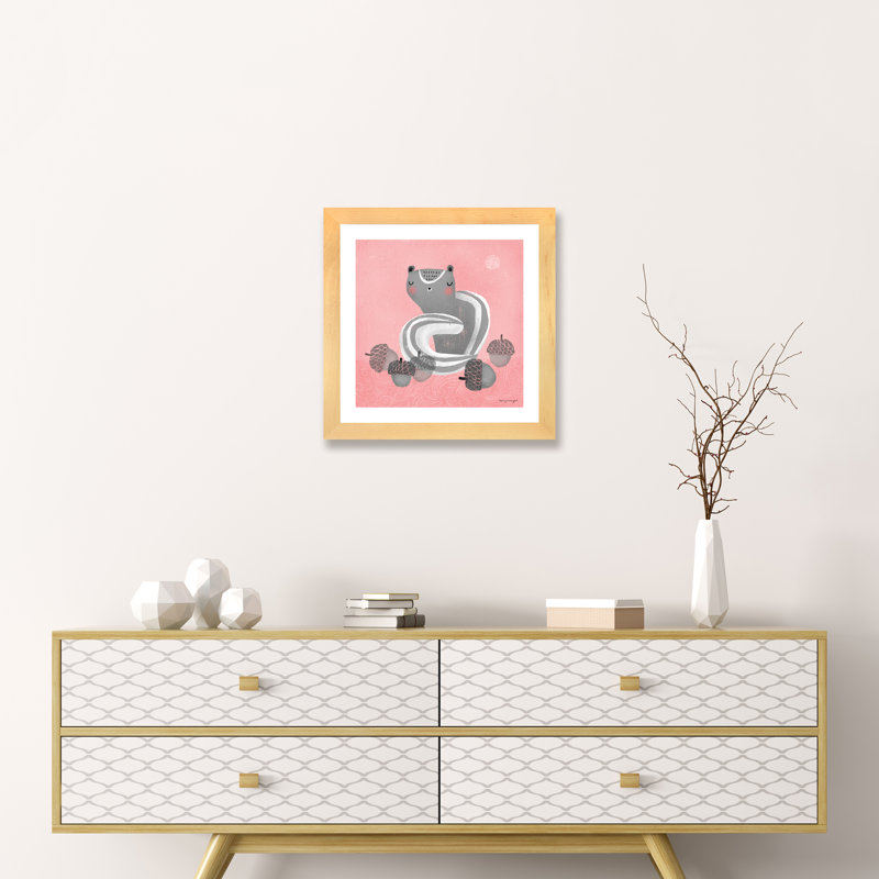 «Chipmunk Dream» par Terry Runyan - impression, H 16 po x l 16 po x p 1 po, Papier avec cadre beige, Blanc