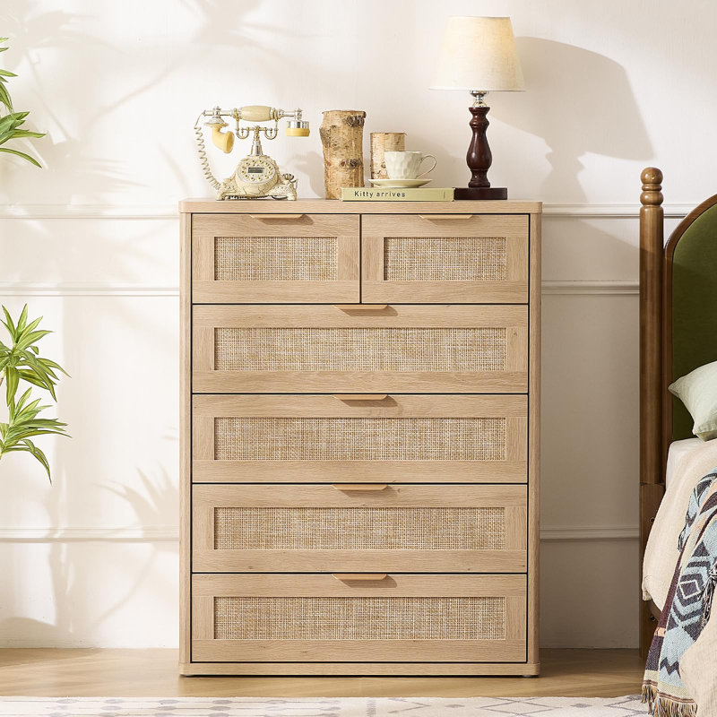 Commode en rotin de 104 cm (41 pouces) à 6 tiroirs avec poignées en métal doré, style bohème et plateau à bords arrondis