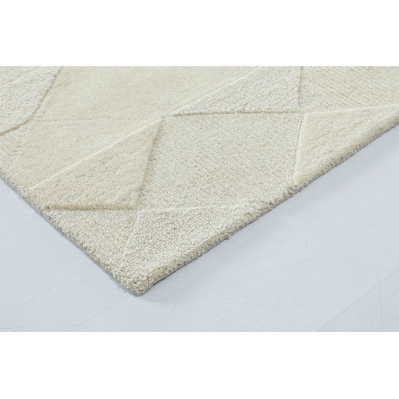 Wool Geometric Area Rug in Ivory