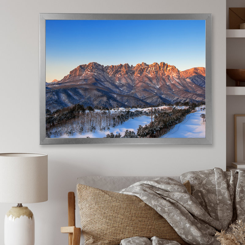 Hiver, montagnes Rocheuses, Corée du Sud sur toile, Cadre simple argenté, H 30 po x l 40 po x P 1,5 po