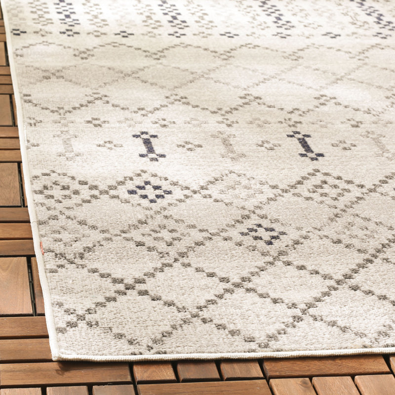 Holbrook Geometric Area Rug, Rectangle 155 x 229 cm