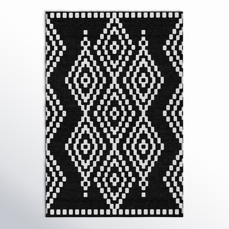 Malek Indoor/Outdoor Area Rug with Non-Slip Backing, Rectangle 5' x 7'6"