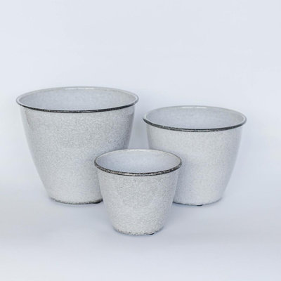 Set Of 3 Molten White Tapered Flower Planters