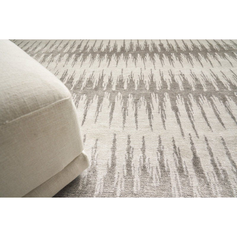 Bamboo Silk Abstract Area Rug, Rectangle 6' x 9'