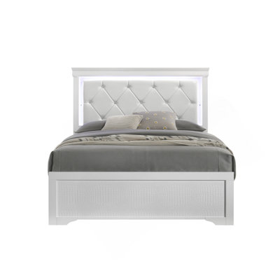 Grand lit rembourré de style moderne Blaze avec tête de lit à DEL et bois blanc
