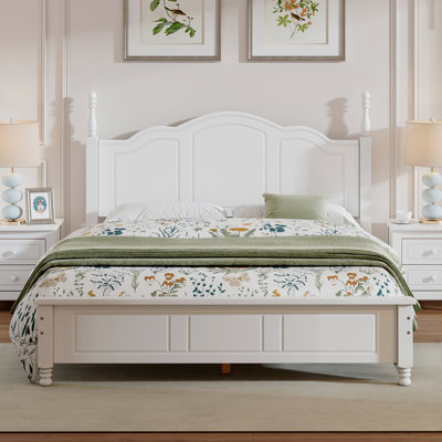 Base de lit plateforme en bois grand format, lit plateforme de style rétro avec support en lattes de bois