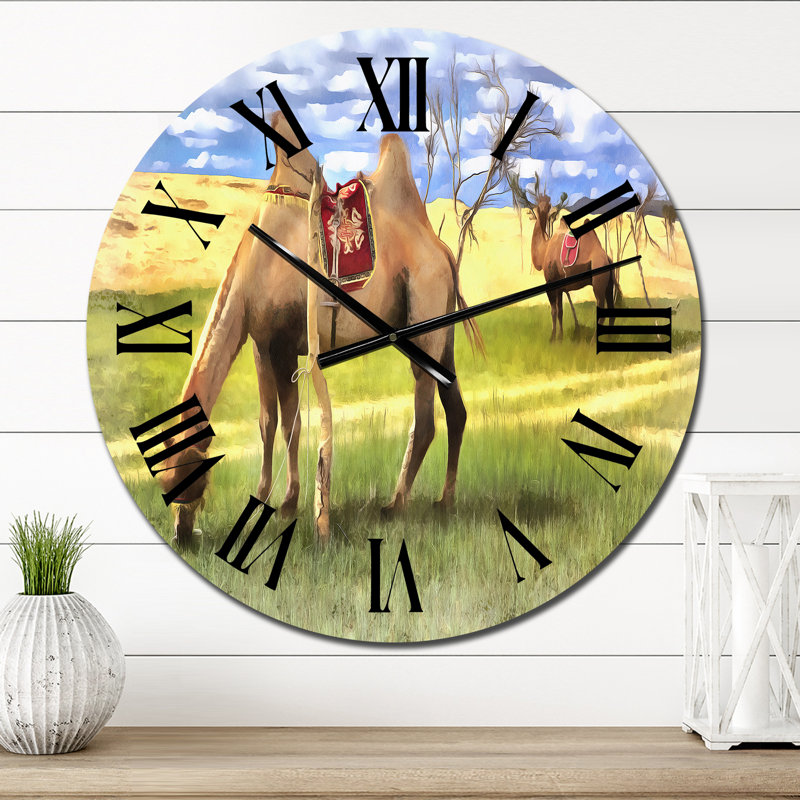 Chameaux broutant dans l'herbe - horloge murale, Petit