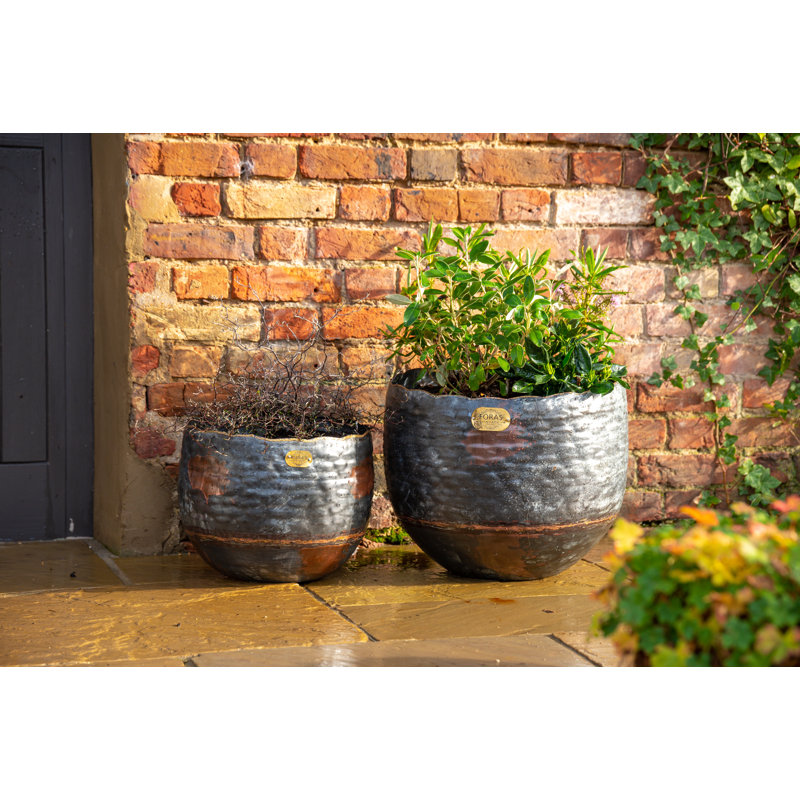Alessio Metal Pot Planter