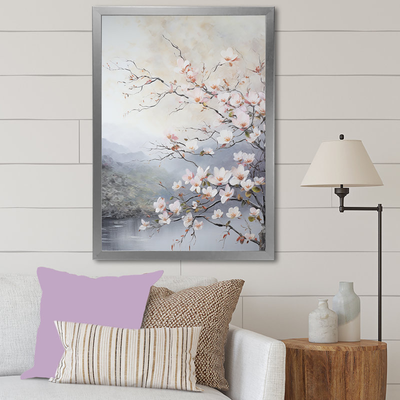 Fleurs de cornouiller du Japon III sur toile, Cadre simple argenté, H 40 po x l 30 po x P 1,5 po