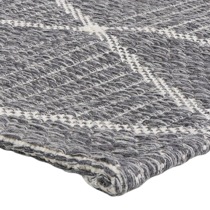 Schoenchen Traditional Flat Weave Charcoal Gray Lattice Indoor Area Rug - 5' x 7' 8", Rectangle 5' x 7'8''