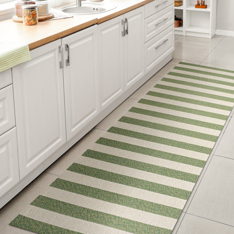 Tapis vert / crème à deux tons Cino, Tapis de couloir 2 pi x 8 pi