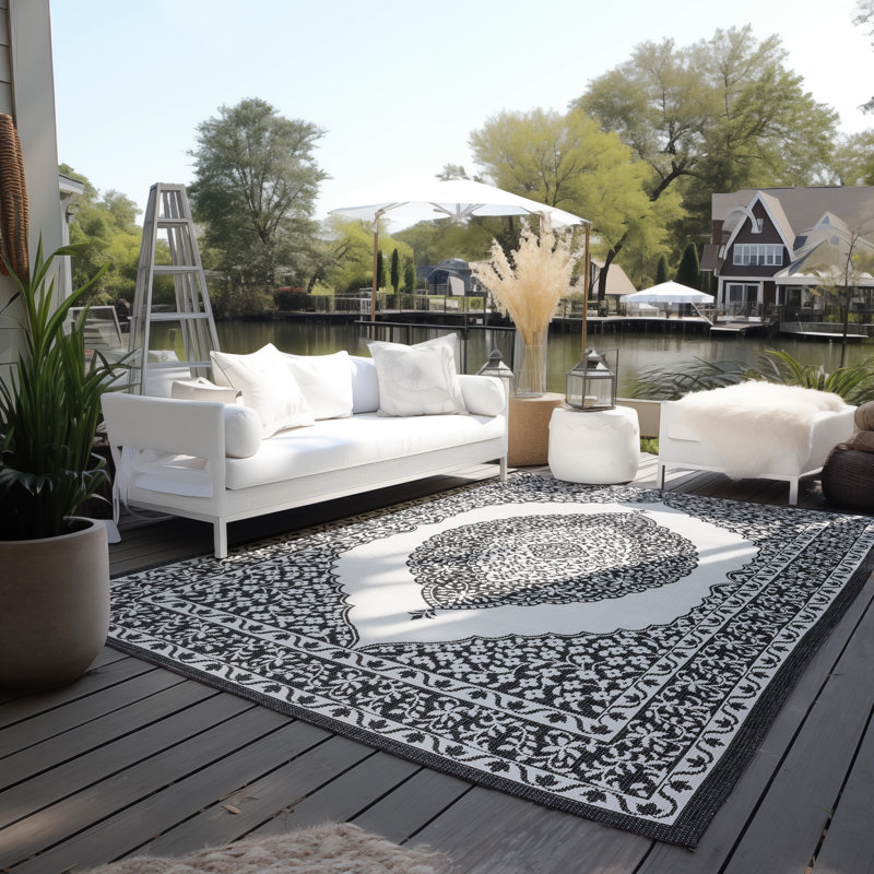 Dynamic Ornamental Indoor / Outdoor Area Rug, Rectangle 80 x 150cm