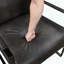 Chaise d'appoint en similicuir avec structure en métal exposée (gris foncé)-1631905905