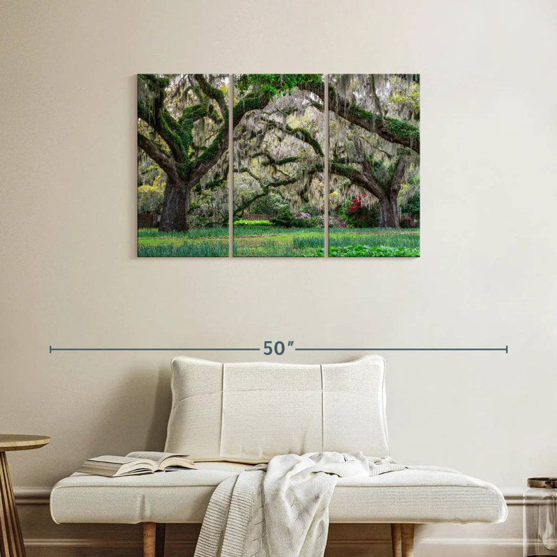 Harnek Mossy Oak Trees, 24" H x 38" W