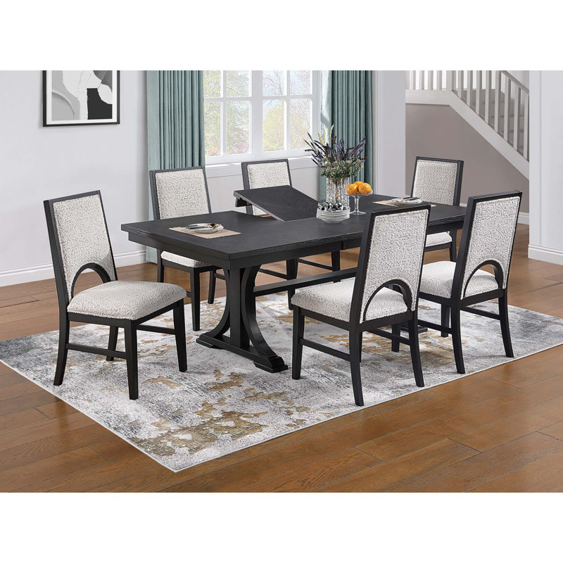 Table de salle à manger de style traditionnel et 6 chaises d'appoint en tissu blanc