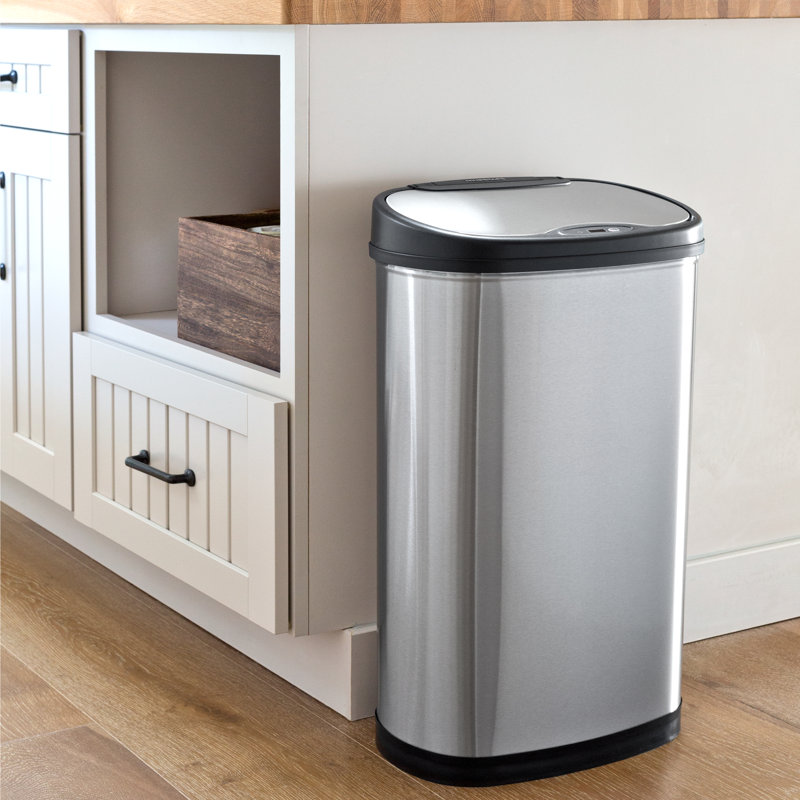 13.2 Gallon Stainless Steel Touchless Sensor Trashcan, Silver/Black