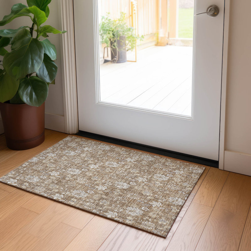 Myqueal Washable Floral Indoor / Outdoor Rug, Rectangle 1'8" x 2'6"