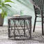 Table d'appoint-839562168