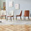 Chaises de salle à manger modernes en similicuir deux tons avec capitonnage géométrique et pieds en métal-824206098