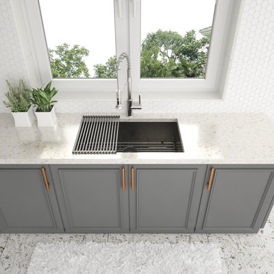 33'' L Single Bowl Stainless Steel Kitchen Sink
