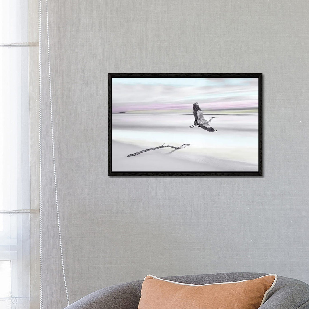 Great Blue Heron At Ocean Beach With Spot Color von Laura D Young - Galerie-umwickelte Leinwand Giclée auf Leinwand