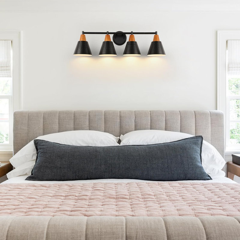 Applique murale industrielle avec abat-jour martelé, luminaire de salle de bain 4 lumières pour la chambre à coucher, le salon et la cuisine