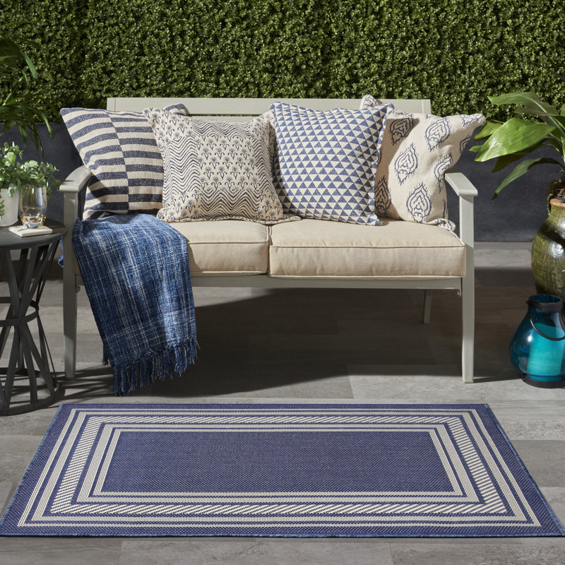 Dippold 2' x 3' Navy Modern Rug, Navy, Rectangle 2' x 3'