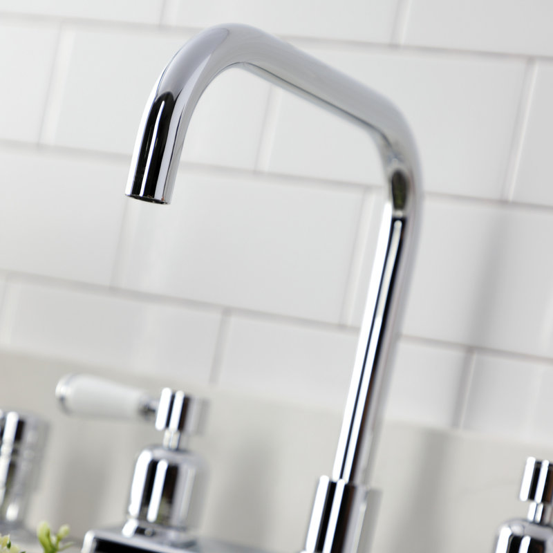 Robinet de cuisine central Kingston, Chrome poli