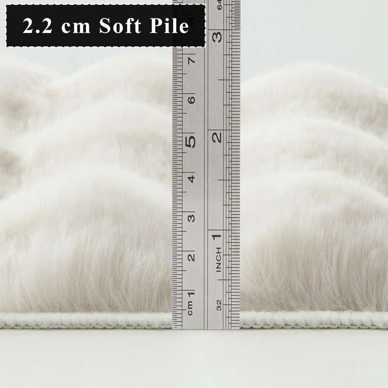 Modern 3D Bubble Texture Faux Fur Rug, 80 cm x 150 cm, Cream