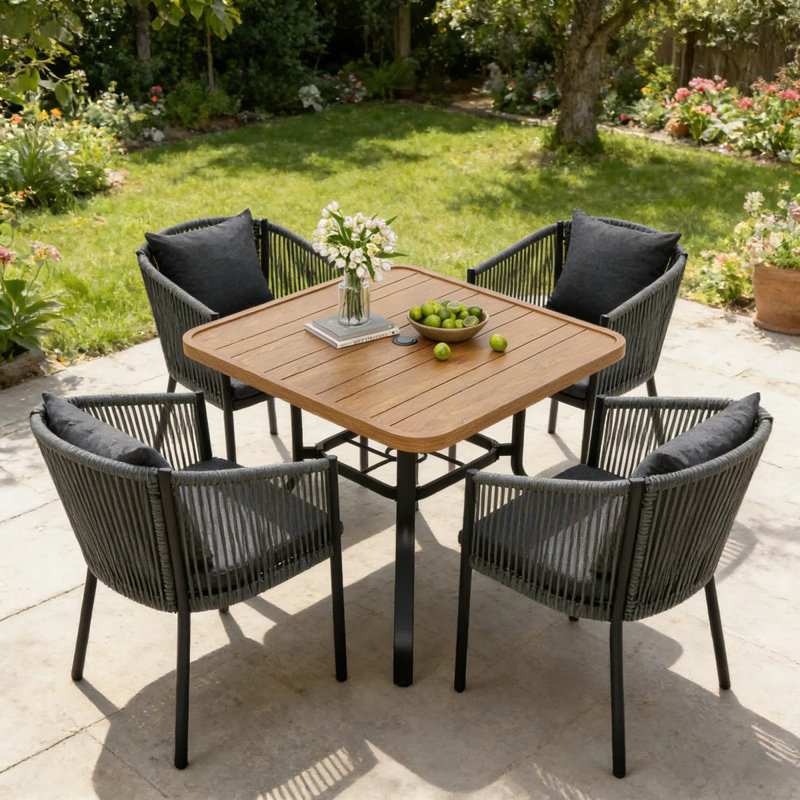 Ensemble repas pour 4 personnes en osier avec table carrée, Beige/gris