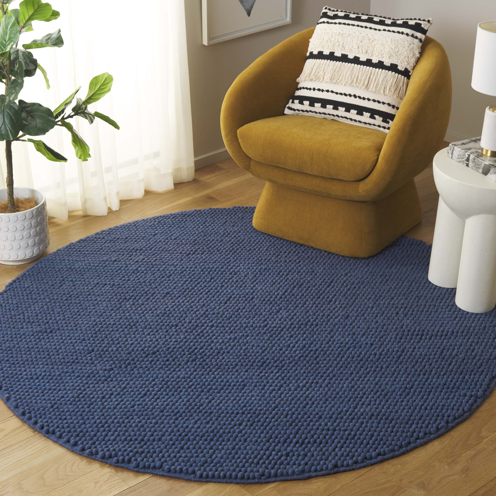 Elle Navy Blue Hand-Woven Wool Rug, Round 8'