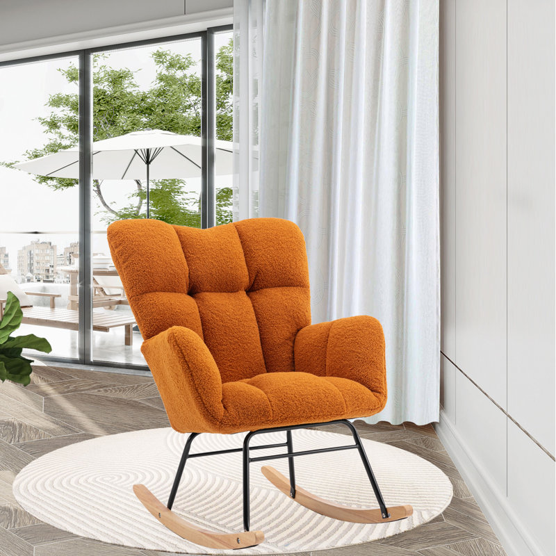 Chaise berçante capitonnée Kenlie, Caramel Teddy