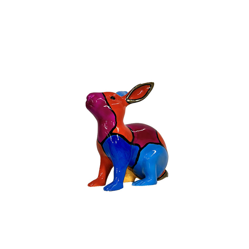 Sculpture de couleur bronze
