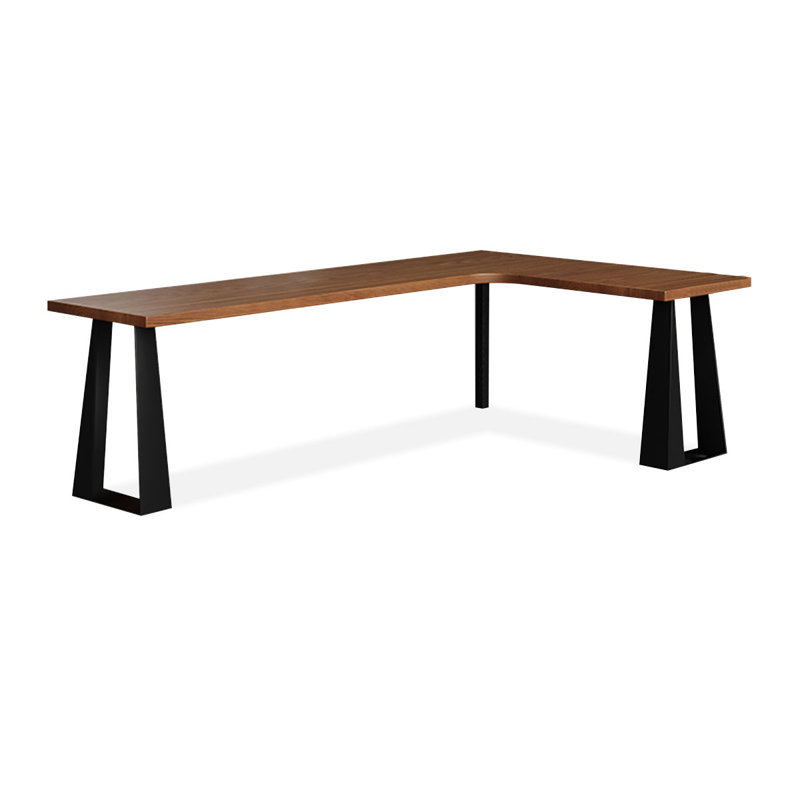 Bureau brun en bois massif en forme de L + fer, 29.53" H x 86.61" W x 55.12" D, Right Hand Facing