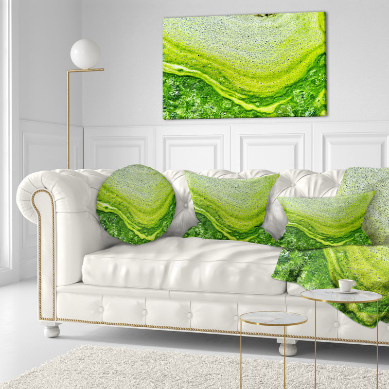 Eau polluée avec des algues en vert - coussin imprimé abstrait