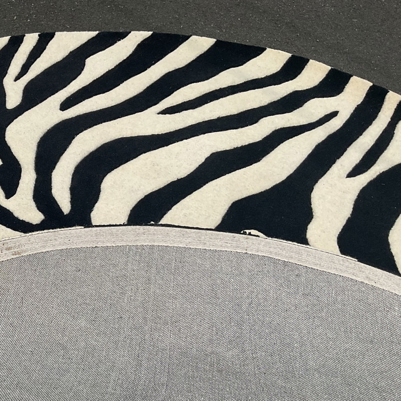 Tapis noir / blanc en laine touffeté à la main, Rond 6 pi